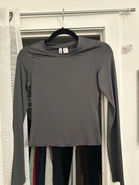 Grey Long-Sleeve Top